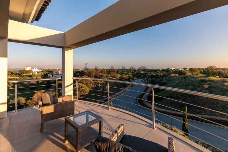 Moradia T5 para Venda em Vila Nova de Cacela Foto 19