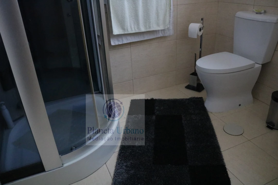 Moradia T5 para Venda em Paredes Foto 13