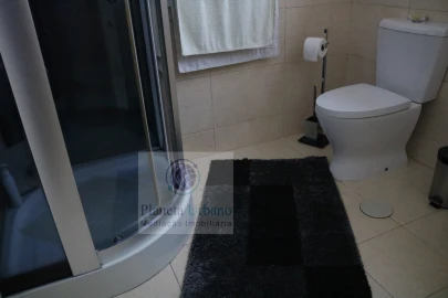 Moradia T5 para Venda em Paredes