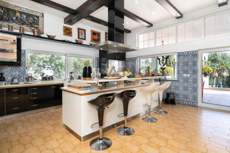 Moradia T8 para Venda em Tavira (Santa Maria e Santiago) Foto 3