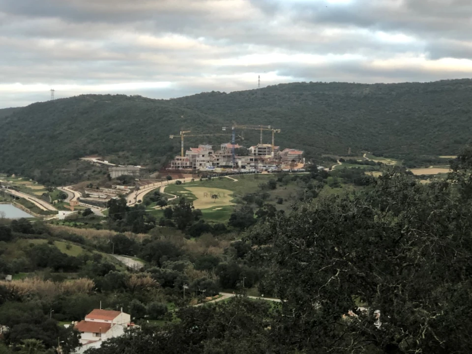 Terreno para Venda em Querença, Tôr e Benafim Foto 4