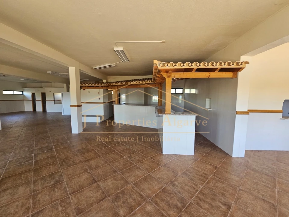 Armazém para Venda em Loule (São Sebastião) Foto 5