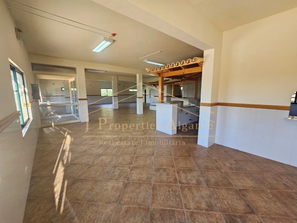 Armazém para Venda em Loule (São Sebastião) Foto 23