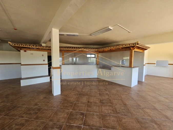 Armazém para Venda em Loule (São Sebastião) Foto 4