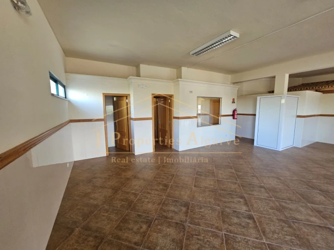 Armazém para Venda em Loule (São Sebastião) Foto 9