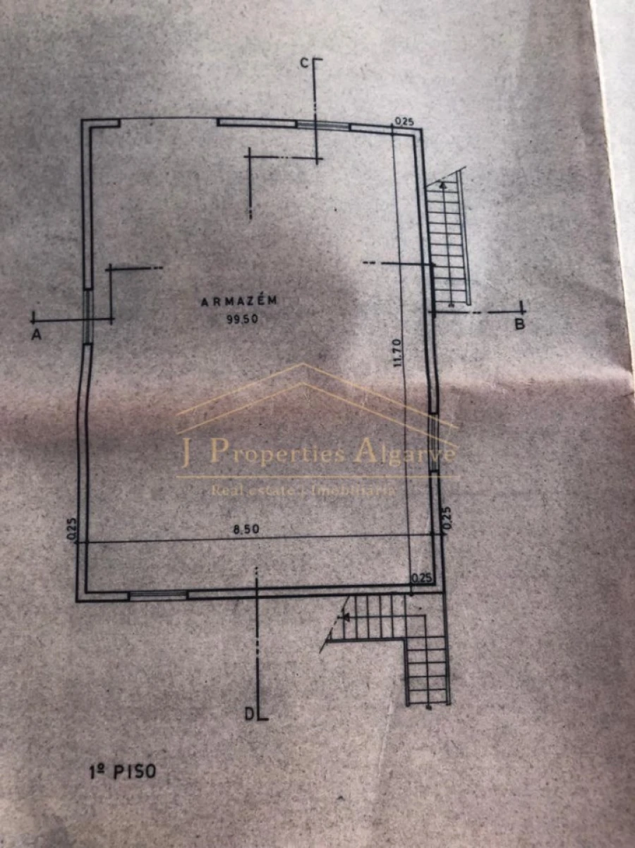 Apartamento T4 para Venda em Santa Barbara de Nexe Foto 31