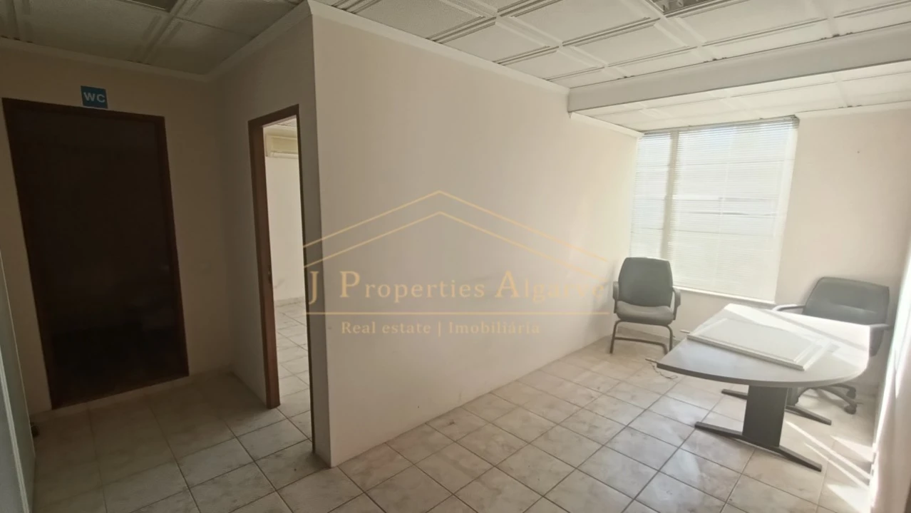 Loja para Venda em Lagoa e Carvoeiro Foto 8