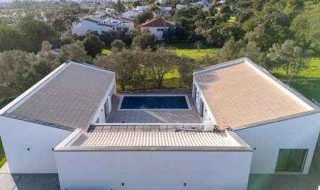 Moradia T3 para Venda em Loule (São Sebastião)