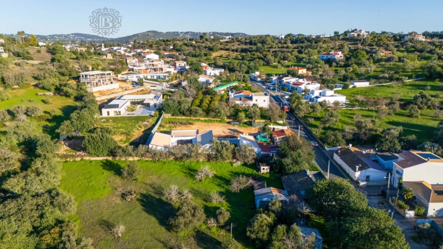 Moradia T3 para Venda em Loule (São Sebastião) Foto 15