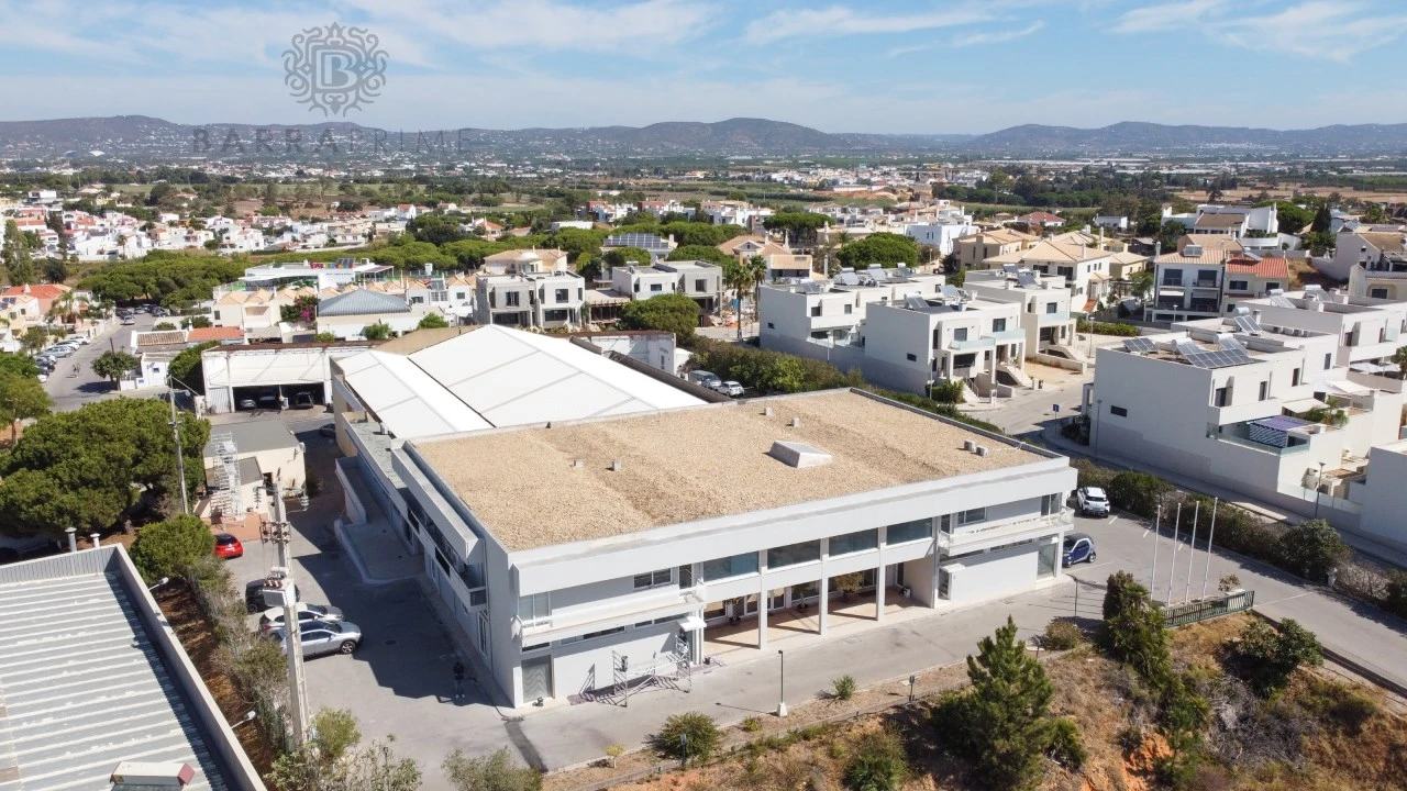 Escritório para Arrendamento em Faro (Sé e São Pedro) Foto 2