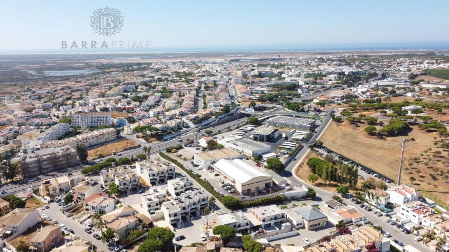 Escritório para Arrendamento em Faro (Sé e São Pedro) Foto 11