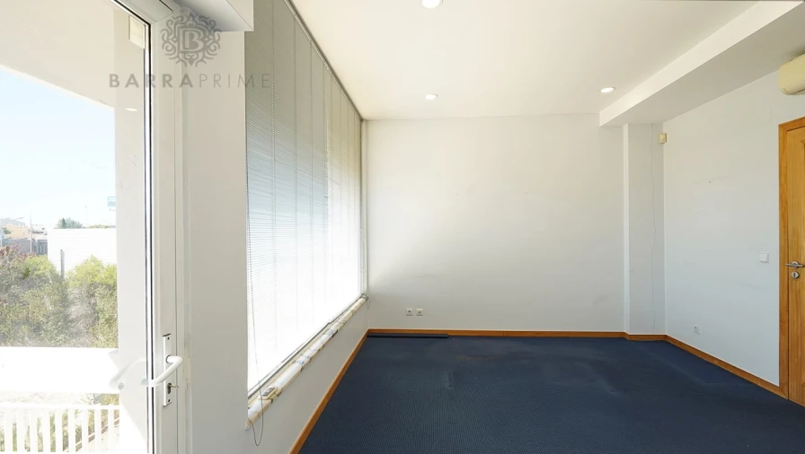 Escritório para Arrendamento em Faro (Sé e São Pedro) Foto 20