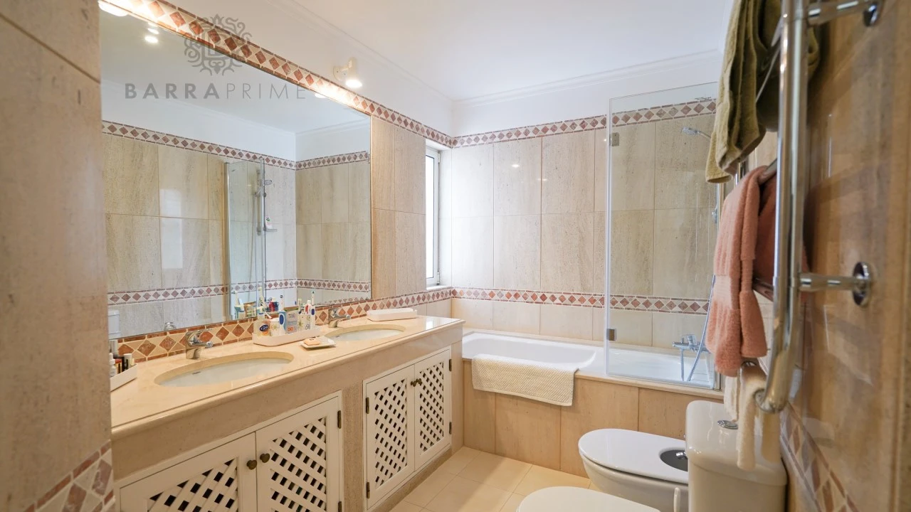 Apartamento T2 para Venda em Almancil Foto 13