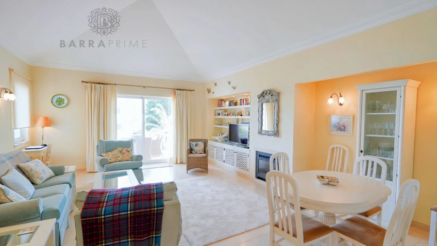 Apartamento T2 para Venda em Almancil Foto 2