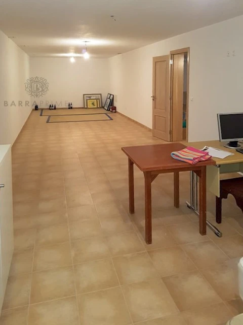 Moradia T7 para Venda em Quarteira