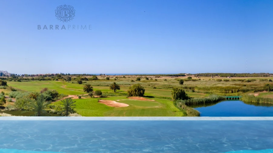 Apartamento T2 para Venda em Quarteira Foto 8