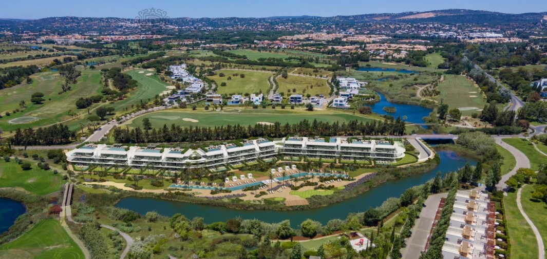 Apartamento T3 para Venda em Quarteira Foto 3