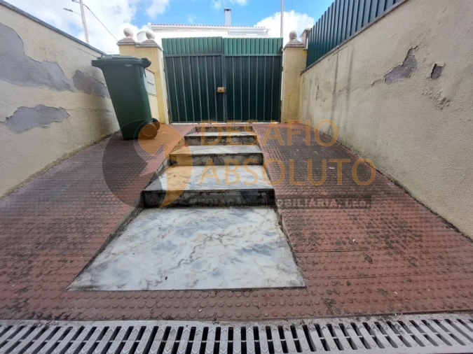 Loja para Arrendamento em Corroios Foto 22