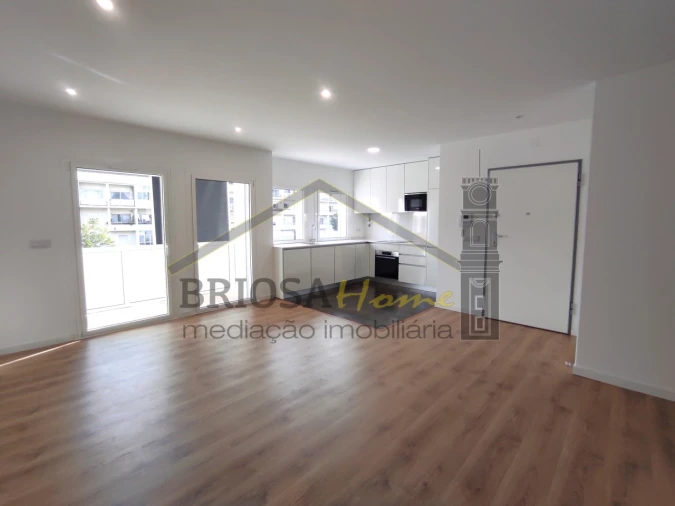 Apartamento T2 para Venda em Eiras e São Paulo de Frades Foto 4