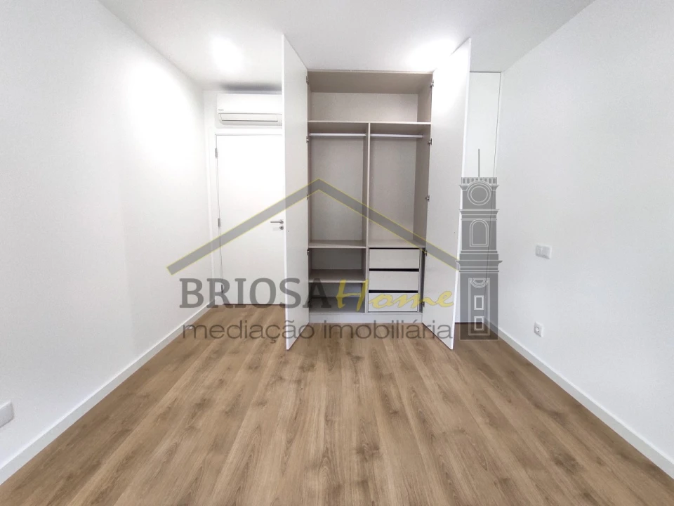 Apartamento T3 para Venda em Eiras e São Paulo de Frades Foto 13