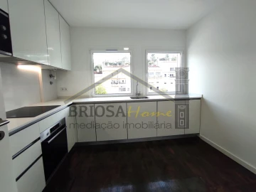 Apartamento T3 para Venda em Eiras e São Paulo de Frades