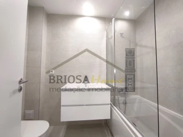 Apartamento T3 para Venda em Eiras e São Paulo de Frades