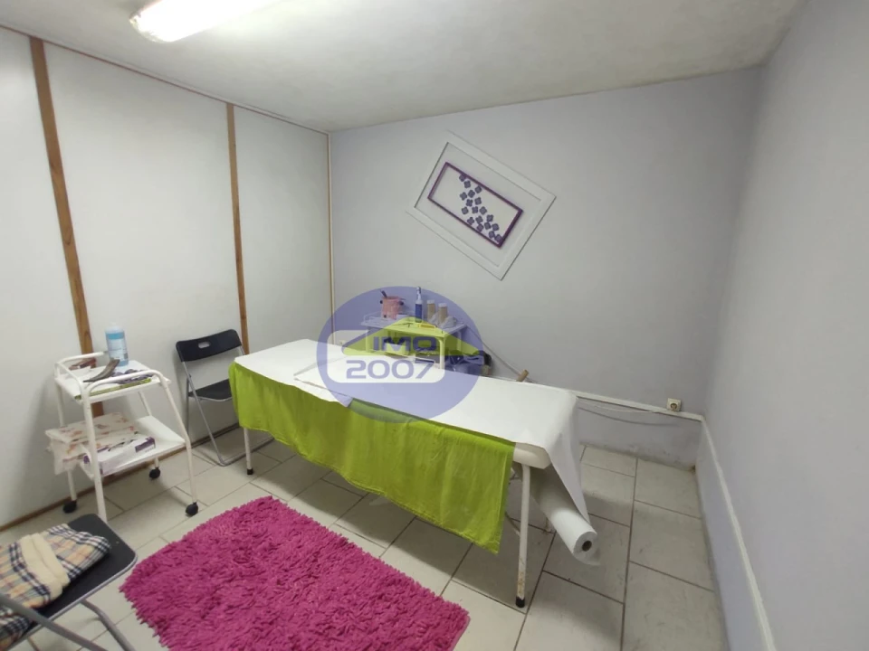 Loja para Venda em Santa Maria de Lamas Foto 7