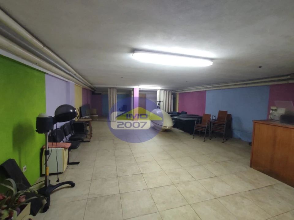 Loja para Venda em Santa Maria de Lamas Foto 8