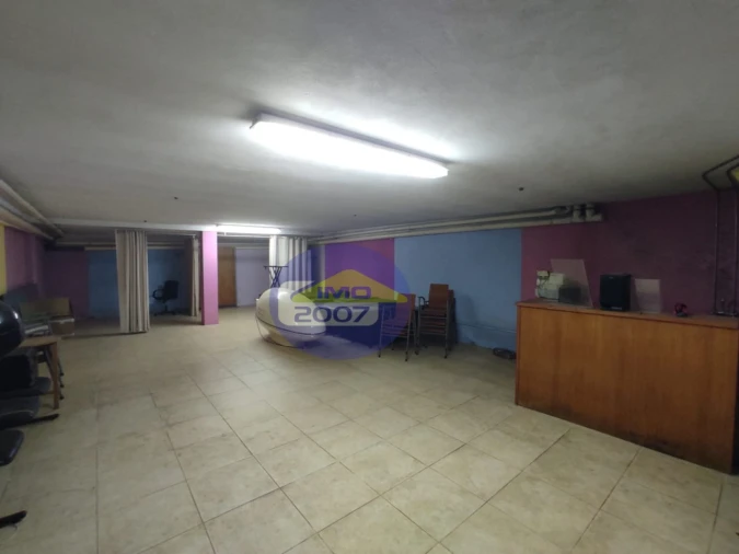 Loja para Venda em Santa Maria de Lamas Foto 9