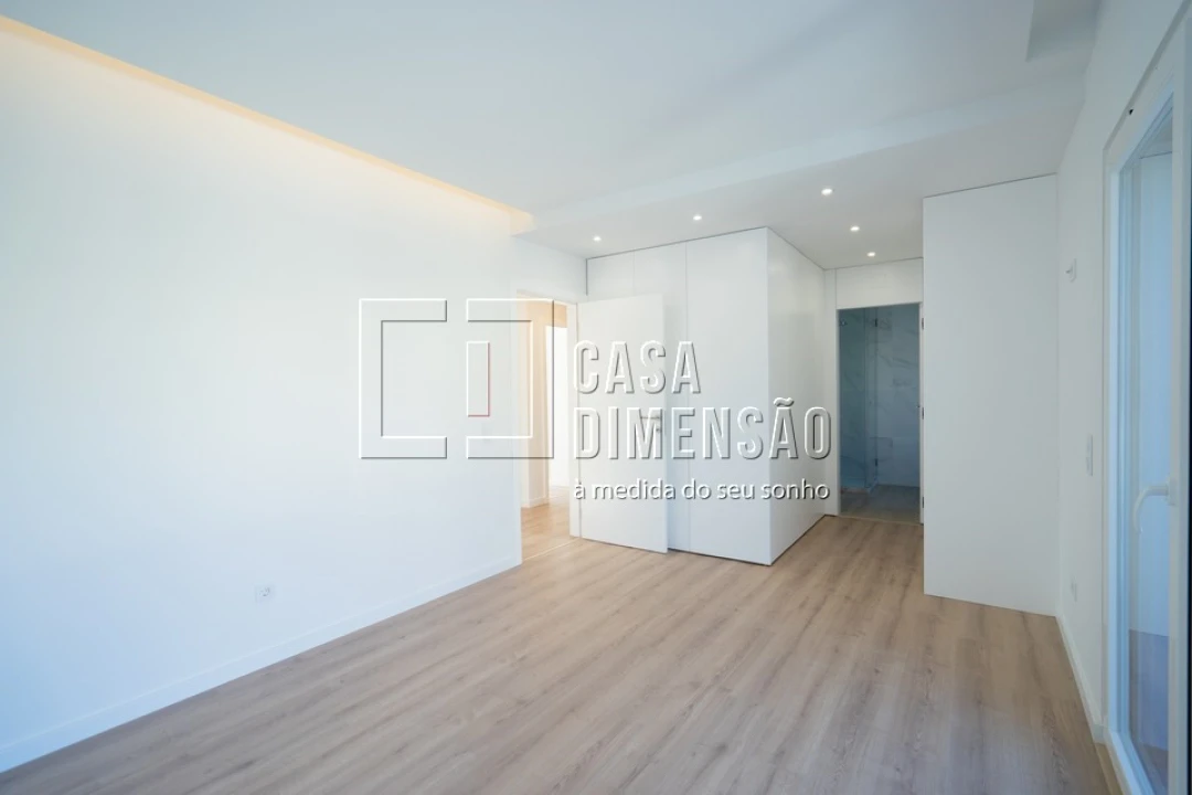 Moradia T3 para Venda em Charneca de Caparica e Sobreda Foto 31