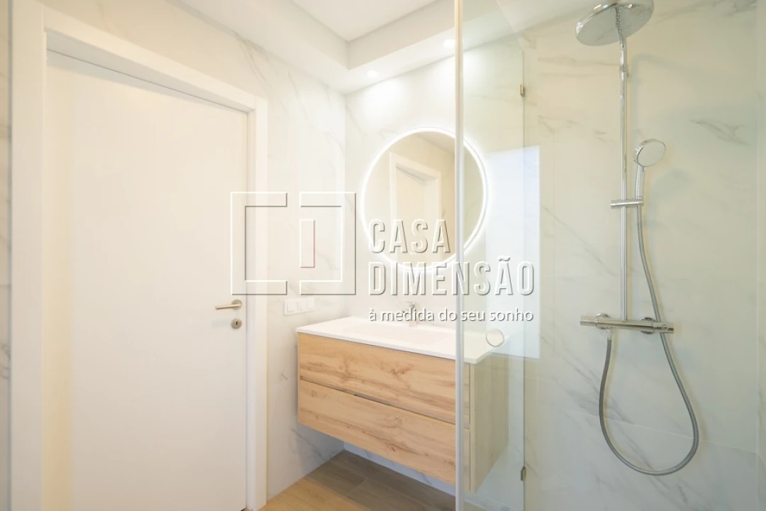 Moradia T3 para Venda em Charneca de Caparica e Sobreda Foto 39