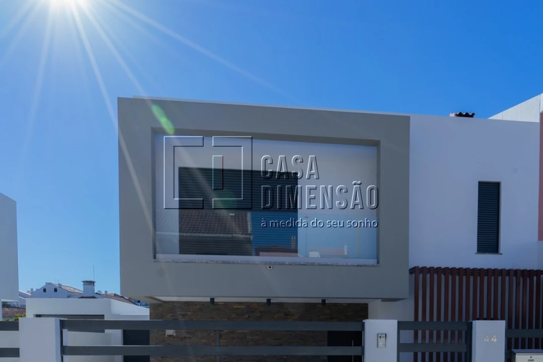 Moradia T3 para Venda em Charneca de Caparica e Sobreda Foto 57
