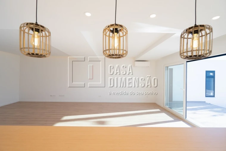 Moradia T3 para Venda em Charneca de Caparica e Sobreda Foto 19