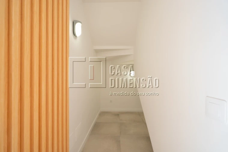 Moradia T3 para Venda em Charneca de Caparica e Sobreda Foto 21