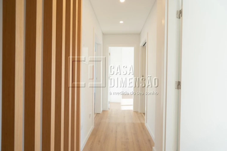 Moradia T3 para Venda em Charneca de Caparica e Sobreda Foto 28