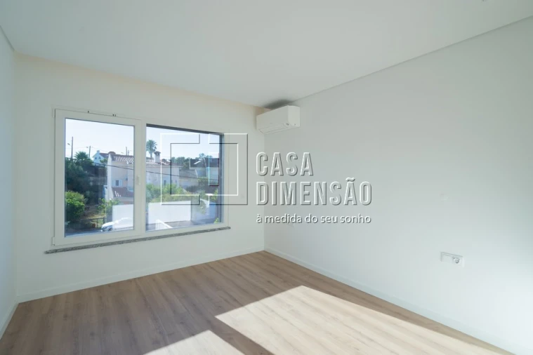 Moradia T3 para Venda em Charneca de Caparica e Sobreda Foto 48