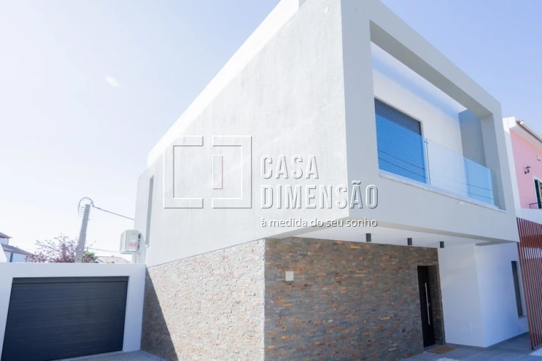 Moradia T3 para Venda em Charneca de Caparica e Sobreda Foto 63