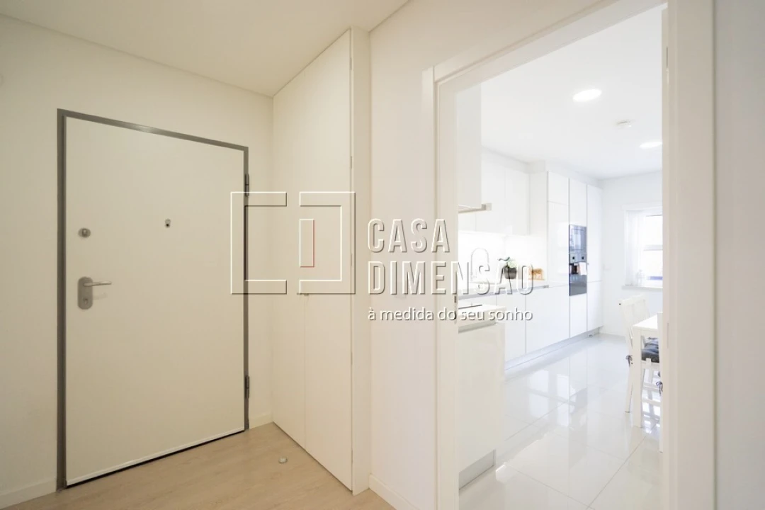 Apartamento T2 para Venda em Carnaxide e Queijas Foto 4