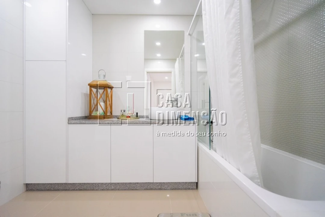 Apartamento T2 para Venda em Carnaxide e Queijas Foto 63