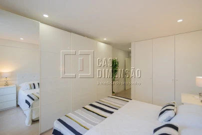 Apartamento T2 para Venda em Carnaxide e Queijas