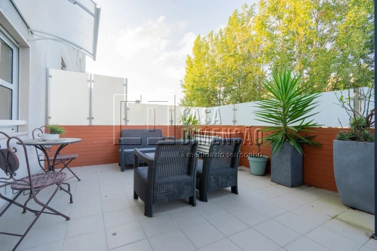 Apartamento T2 para Venda em Carnaxide e Queijas Foto 75