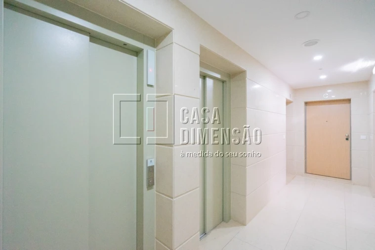 Apartamento T2 para Venda em Carnaxide e Queijas Foto 81