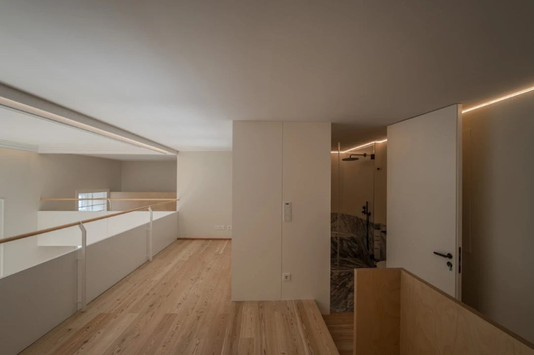 Apartamento T2 para Venda em Santo António Foto 24