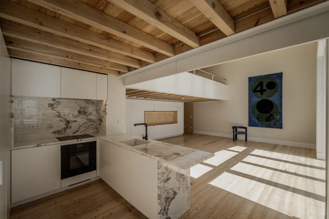 Apartamento T2 para Venda em Santo António Foto 35