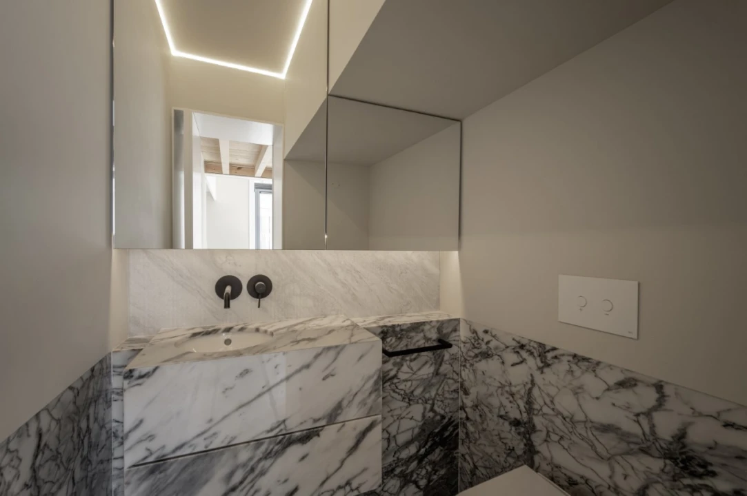 Apartamento T2 para Venda em Santo António Foto 50