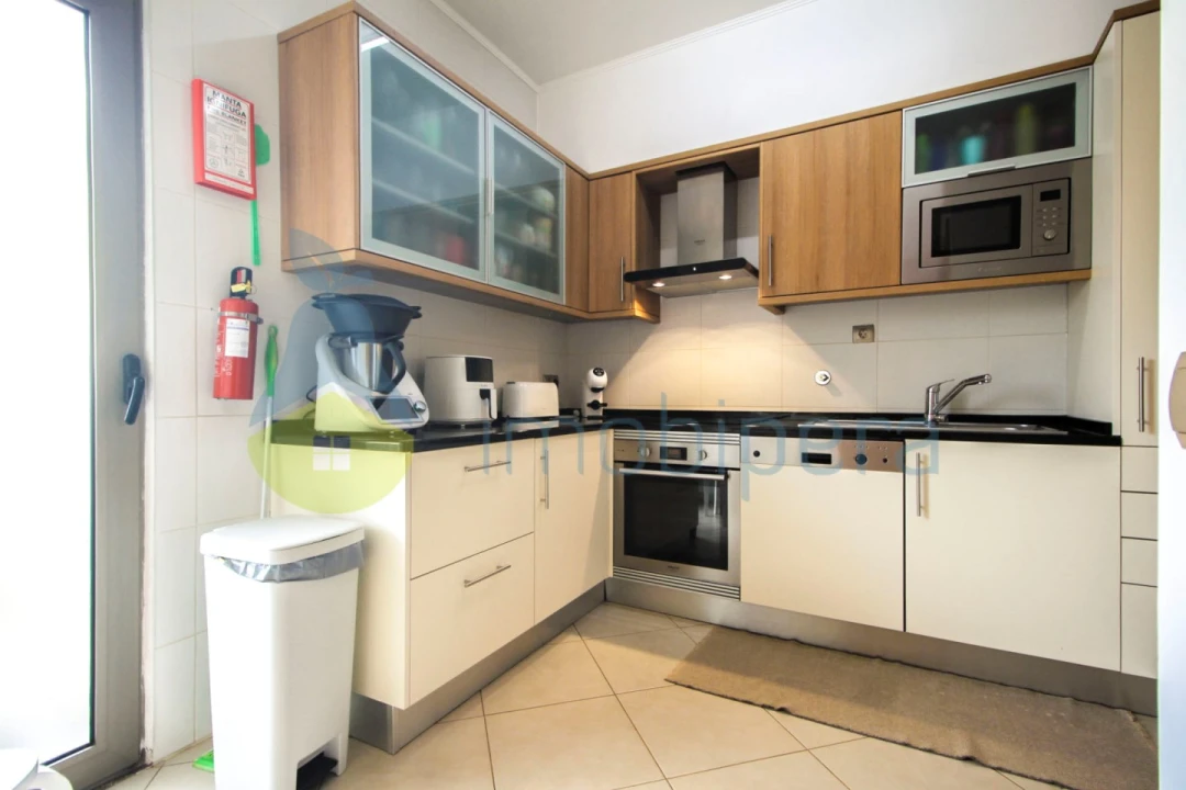 Moradia T3 para Venda em Ferreiras Foto 11