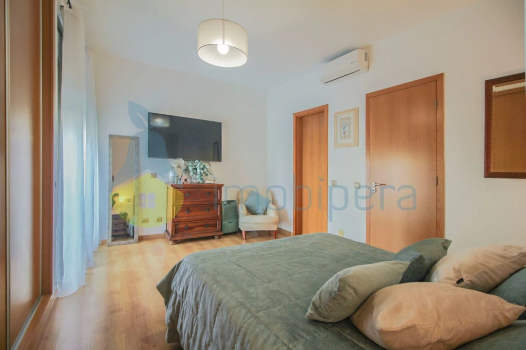 Moradia T3 para Venda em Ferreiras Foto 21