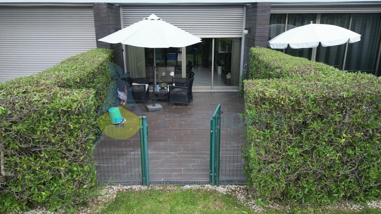 Moradia T3 para Venda em Ferreiras Foto 9