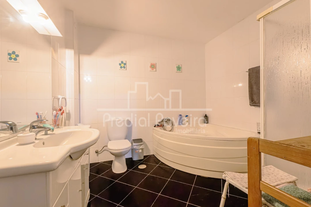 Apartamento T2 para Venda em Aver-O-Mar, Amorim e Terroso Foto 15