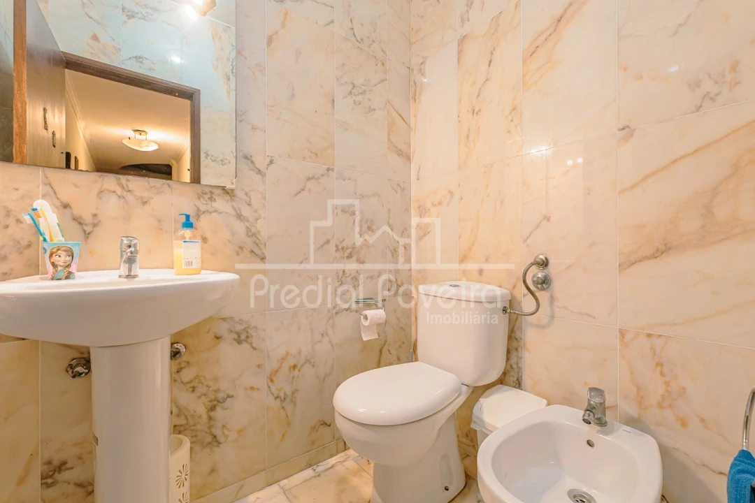 Apartamento T2 para Venda em Aver-O-Mar, Amorim e Terroso Foto 20